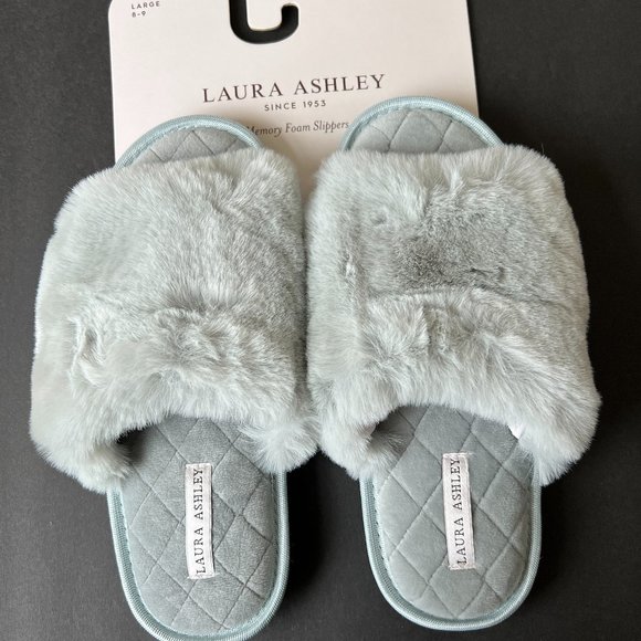 Laura Ashley Shoes - LAURA ASHLEY Memory Foam NWT Slippers Large 8-9